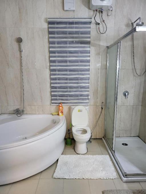 Serviced 3 Bedroom Rental With Pool And Gym Port Harcourt Eksteriør bilde